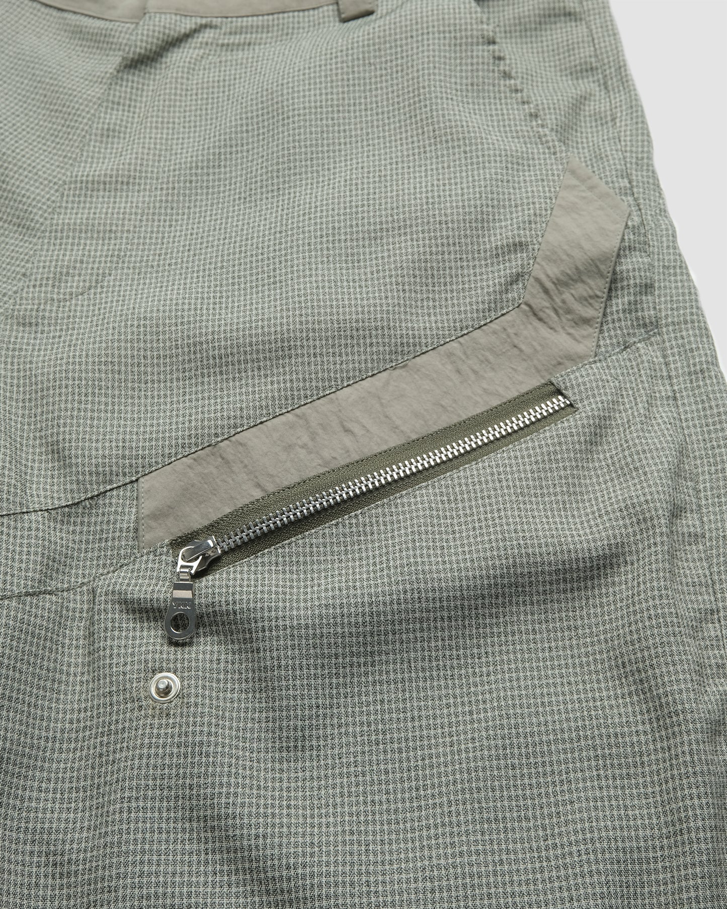 Erudite Shorts